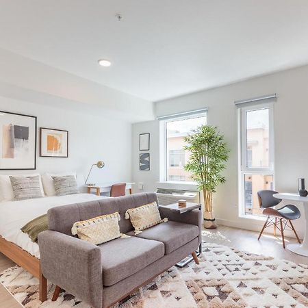 Studio Apartment In فانكوفر المظهر الخارجي الصورة