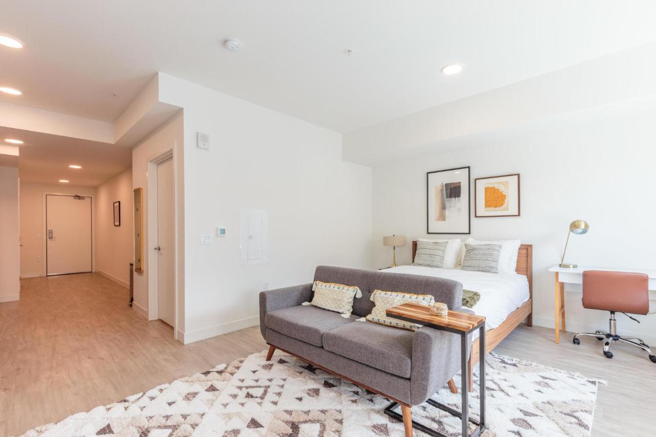 Studio Apartment In فانكوفر المظهر الخارجي الصورة