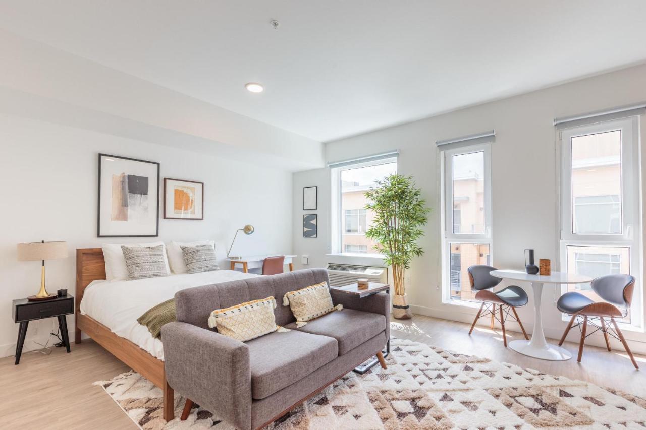 Studio Apartment In فانكوفر المظهر الخارجي الصورة