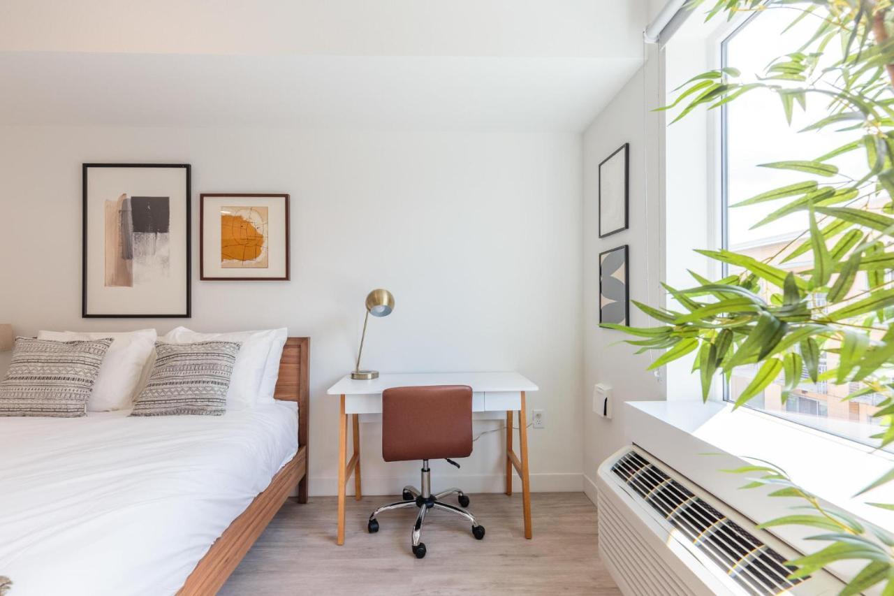 Studio Apartment In فانكوفر المظهر الخارجي الصورة