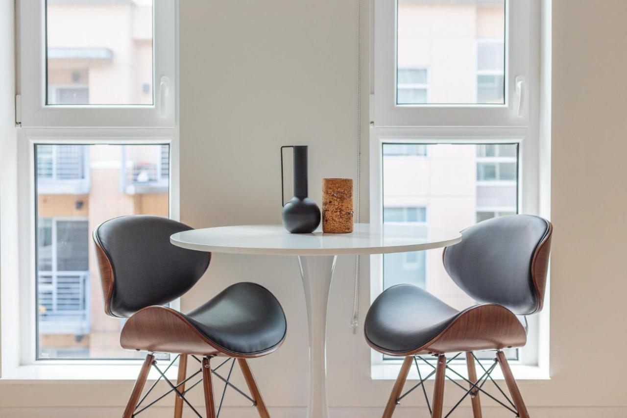 Studio Apartment In فانكوفر المظهر الخارجي الصورة